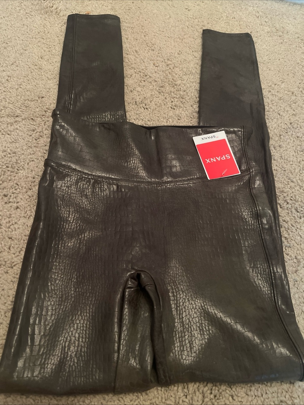 New SPANX Faux Croc Leather Leggings Size XS Olive